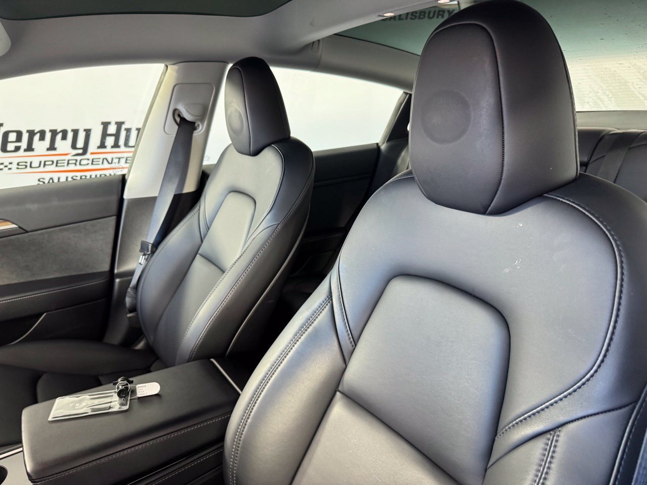 Used 2023 Tesla Model 3 Standard Range RWD image 9