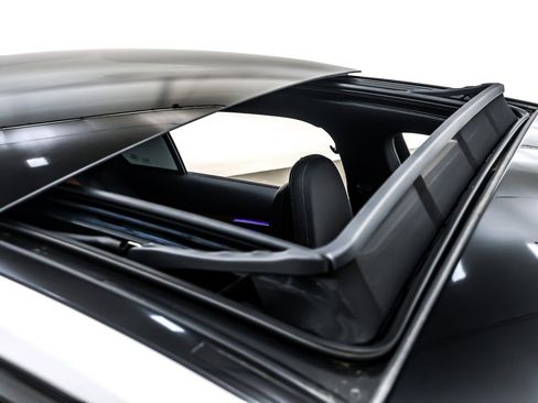 Used 2023 Mercedes-Benz C 300 Sedan image 23