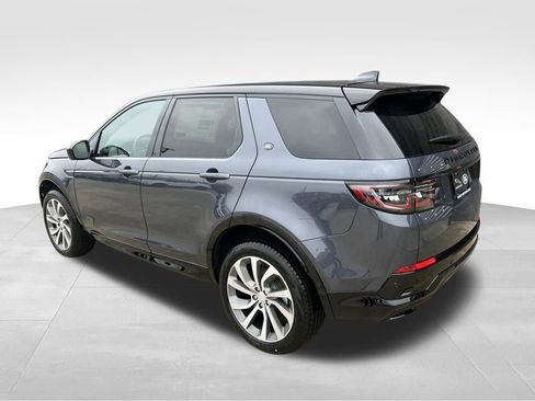 New 2025 Land Rover Discovery Sport Dynamic SE image 3