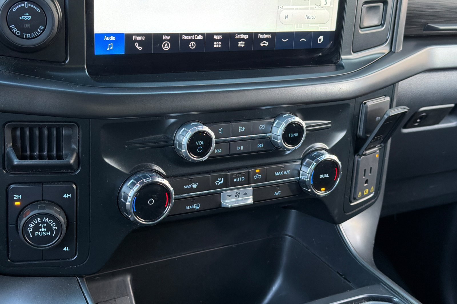 Used 2024 Ford F150 XLT w/ FX4 Off-Road Package AWD/4WD image 20