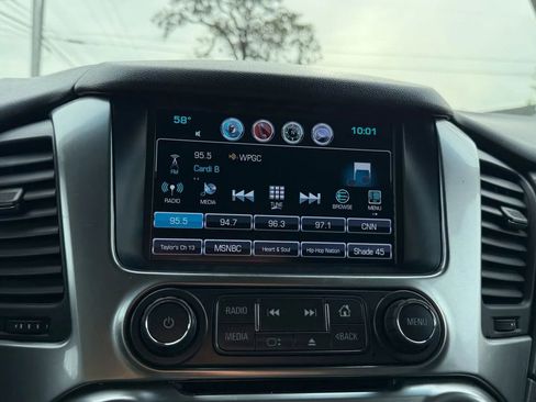 Used 2017 Chevrolet Tahoe LT image 28