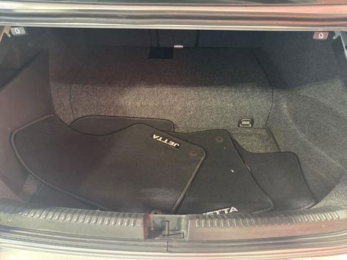 Used 2013 Volkswagen Jetta SE image 26