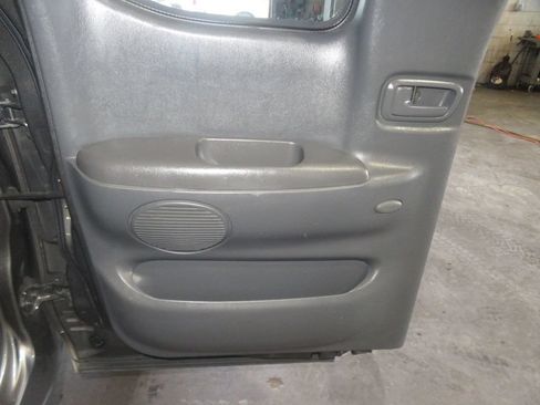 Used 2004 Toyota Tundra SR5 RWD image 24