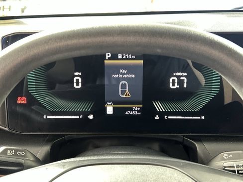 Used 2025 Kia K4 FWD image 15
