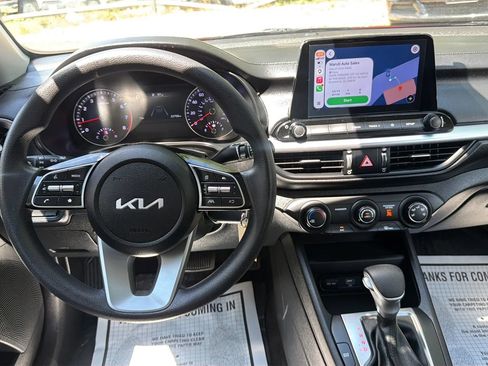 Used 2023 Kia Forte LXS w/ LXS Technology Package FWD image 25