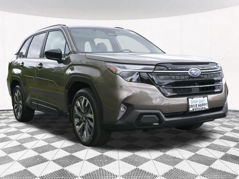 New 2025 Subaru Forester Touring AWD/4WD image 21