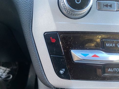 Used 2023 Ford Explorer XLT w/ Equipment Group 202A image 25