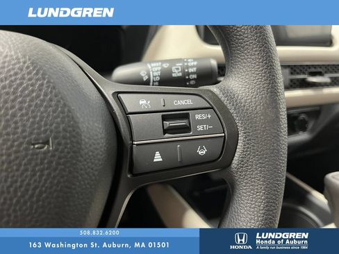 New 2027 Honda HR-V LX image 13