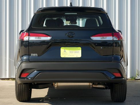 Used 2025 Toyota Corolla Cross AWD Hybrid image 10