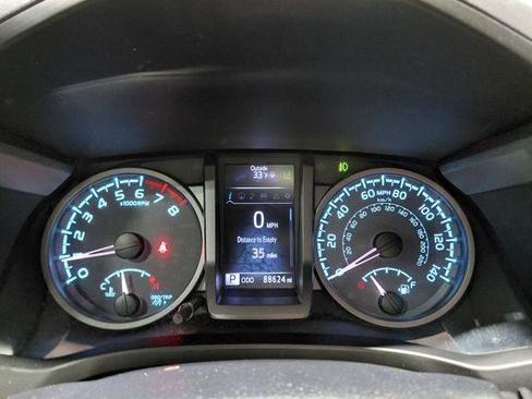 Used 2019 Toyota Tacoma TRD Off-Road image 28
