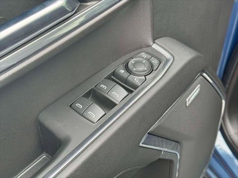 Used 2024 Chevrolet Silverado 1500 LTZ w/ LTZ Premium Package image 16