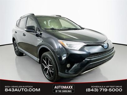 Used 2018 Toyota RAV4 SE