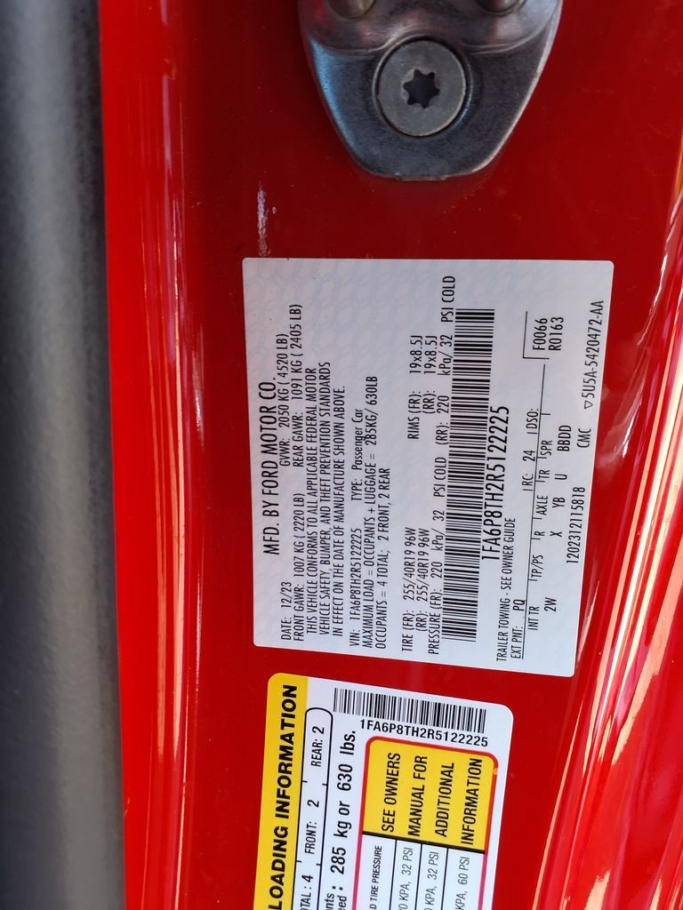 Used 2024 Ford Mustang Coupe RWD image 34