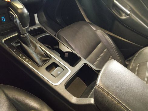 Used 2019 Ford Escape Titanium image 26