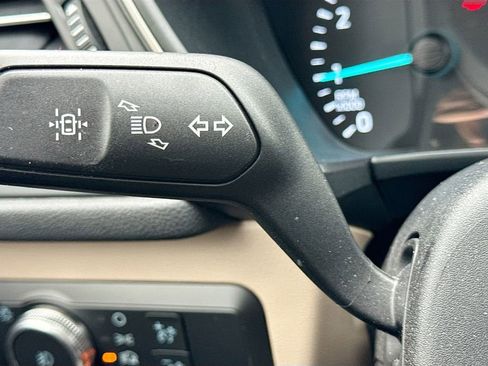 Used 2022 Ford Escape SEL FWD image 12