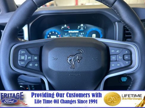 New 2026 Ford Bronco Badlands w/ Sasquatch Package AWD/4WD image 24