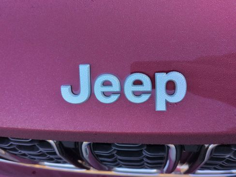 New 2025 Jeep Grand Cherokee L Limited w/ Trailer Tow Package image 12