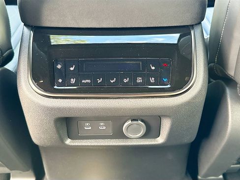 New 2026 INFINITI QX80 4WD w/ Sport Exterior Package image 27