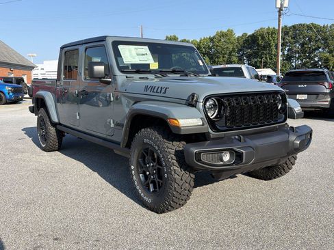 New 2026 Jeep Gladiator Sport AWD/4WD image 4
