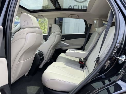 Certified 2025 Acura RDX SH-AWD w/ Technology Package image 10