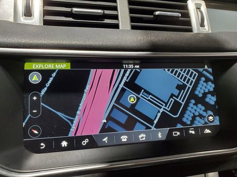 Used 2017 Land Rover Range Rover Evoque SE Premium image 29