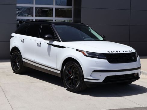 Used 2024 Land Rover Range Rover Velar S AWD/4WD image 3