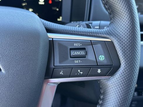 New 2026 Mitsubishi Outlander SE image 36