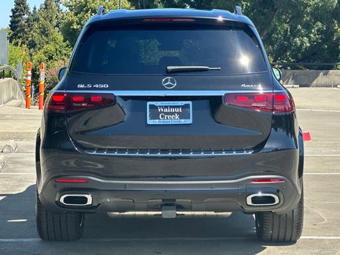 New 2025 Mercedes-Benz GLS 450 4MATIC image 9