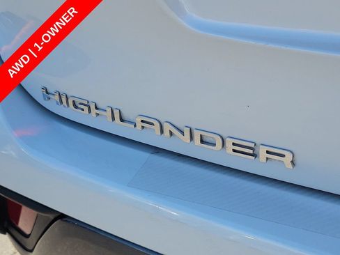 Used 2023 Toyota Highlander Limited AWD/4WD image 9
