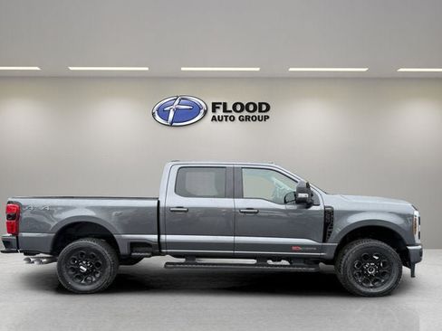 New 2026 Ford F250 Lariat w/ Black Appearance Package AWD/4WD image 4