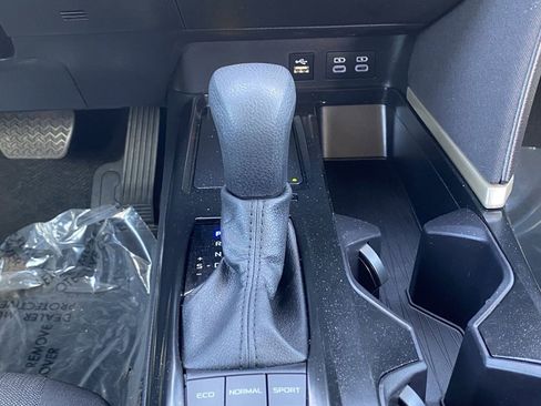 Certified 2025 Toyota Camry LE image 31