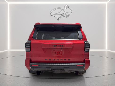 Used 2025 Toyota 4Runner TRD Sport Premium w/ Tow Technology Package AWD/4WD image 5