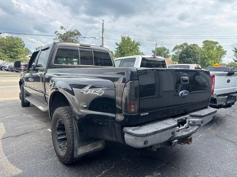Used 2005 Ford F350 Lariat AWD/4WD image 5