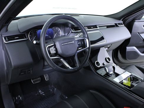 Used 2023 Land Rover Range Rover Velar R-Dynamic S image 20