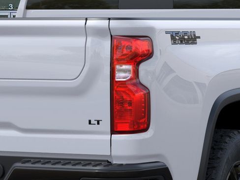New 2026 Chevrolet Silverado 2500 LT AWD/4WD image 11