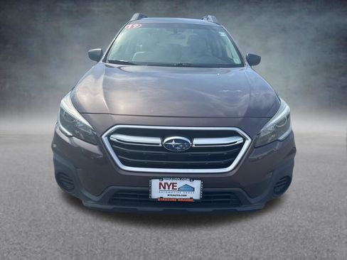 Used 2019 Subaru Outback 2.5i AWD/4WD image 9