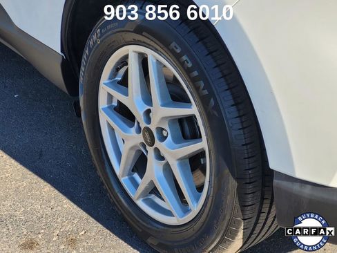 Used 2024 Ford Edge SEL image 8