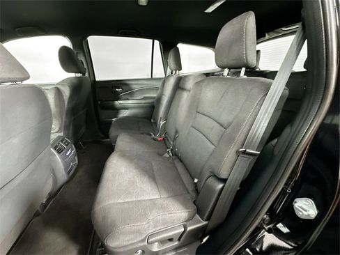 Used 2022 Honda Pilot Sport image 24