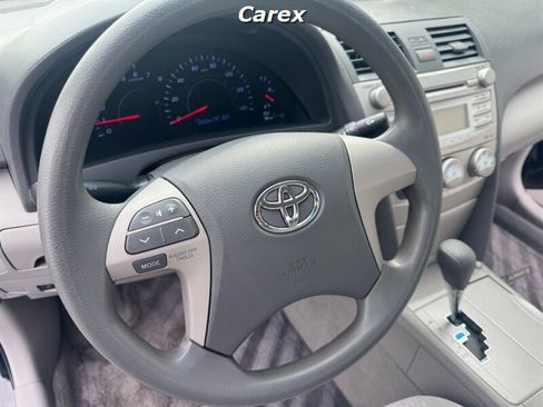 Used 2011 Toyota Camry LE image 22