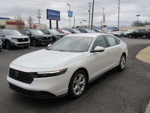 Used 2024 Honda Accord LX image 1