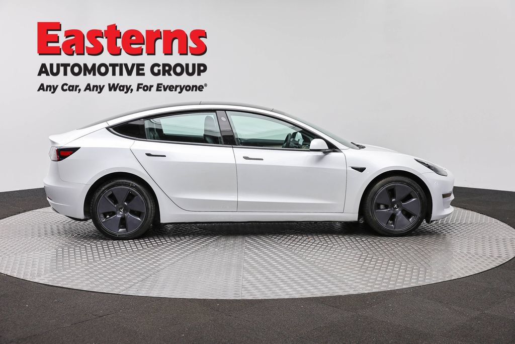 Used 2023 Tesla Model 3 Standard Range RWD image 5