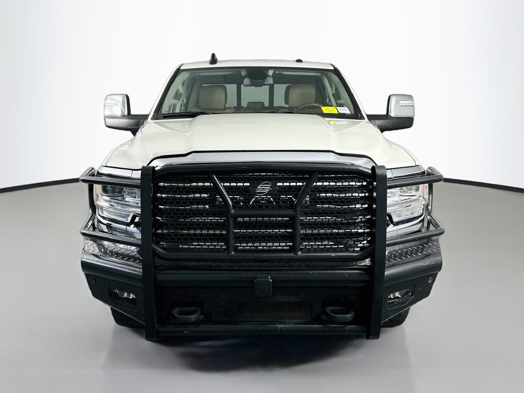 Used 2024 RAM 3500 Limited w/ Towing Technology Group AWD/4WD image 2