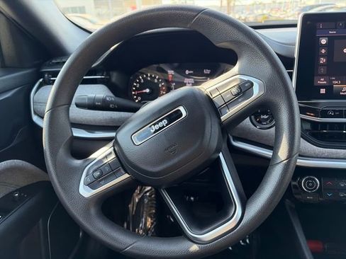Used 2023 Jeep Compass Sport AWD/4WD image 14