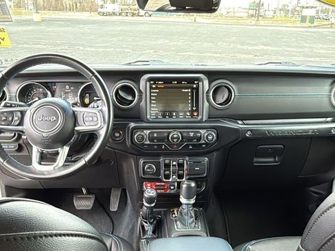 Used 2022 Jeep Wrangler Unlimited Rubicon 4xe image 29
