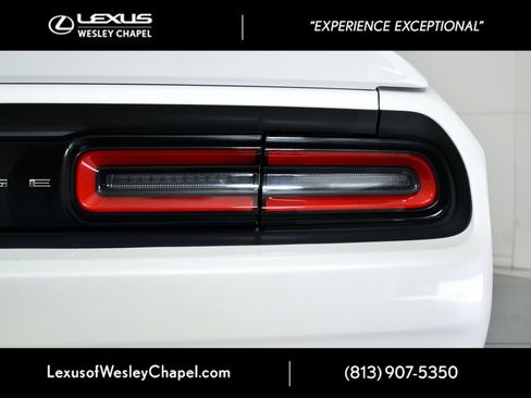 Used 2015 Dodge Challenger SXT Plus image 7