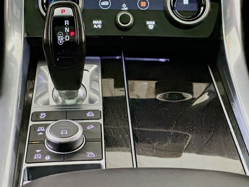 Used 2022 Land Rover Range Rover Sport HSE Dynamic image 14