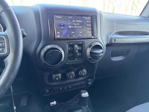 Used 2016 Jeep Wrangler Unlimited Sport w/ Quick Order Package 24S image 26