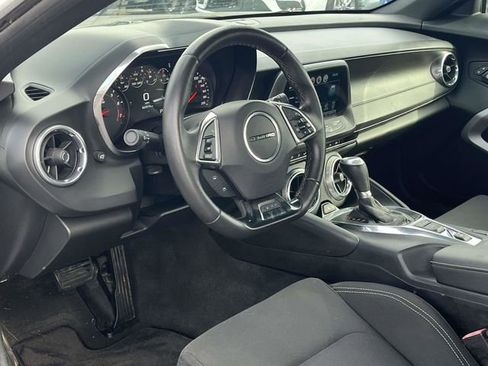 Used 2017 Chevrolet Camaro SS image 14