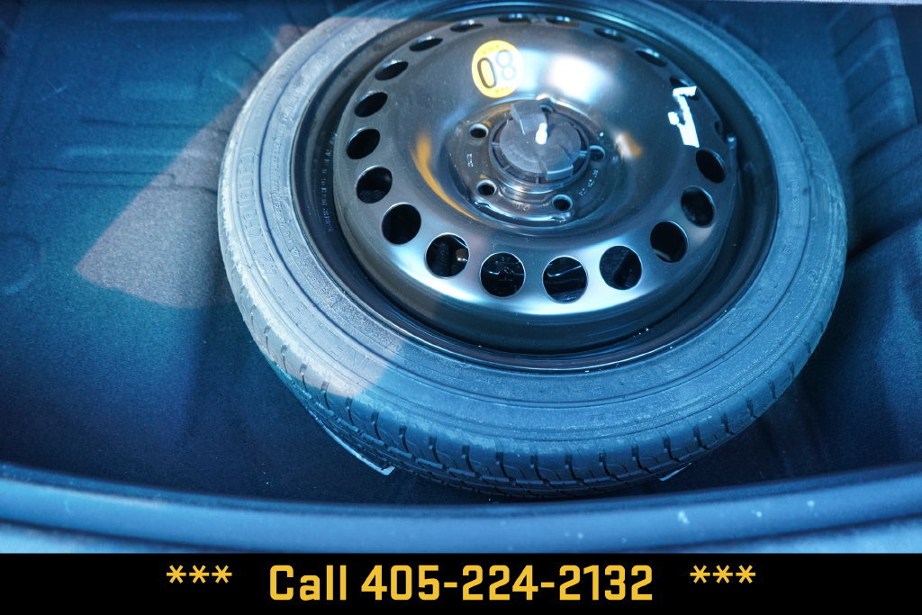 Used 2024 Buick Encore GX Sport Touring FWD image 24