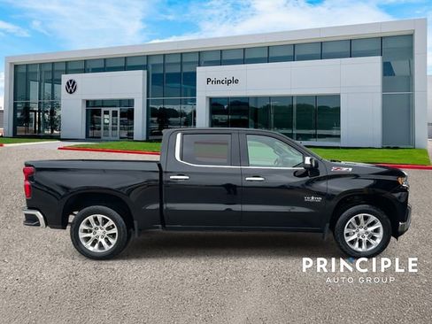 Used 2021 Chevrolet Silverado 1500 LTZ w/ LTZ Convenience Package II image 5